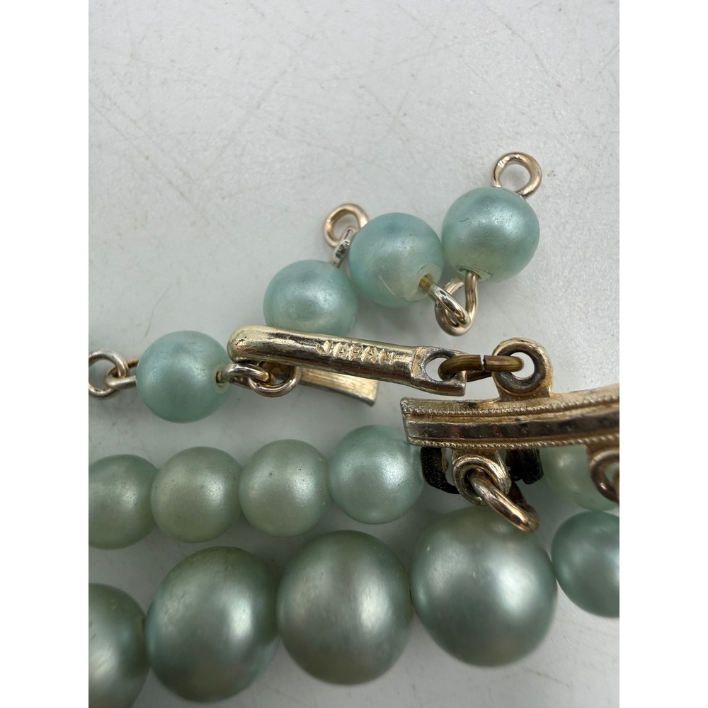 Vintage Triple Strand Seafoam Green Faux Pearl Necklace Aqua Graduated - Picture 5 of 5
